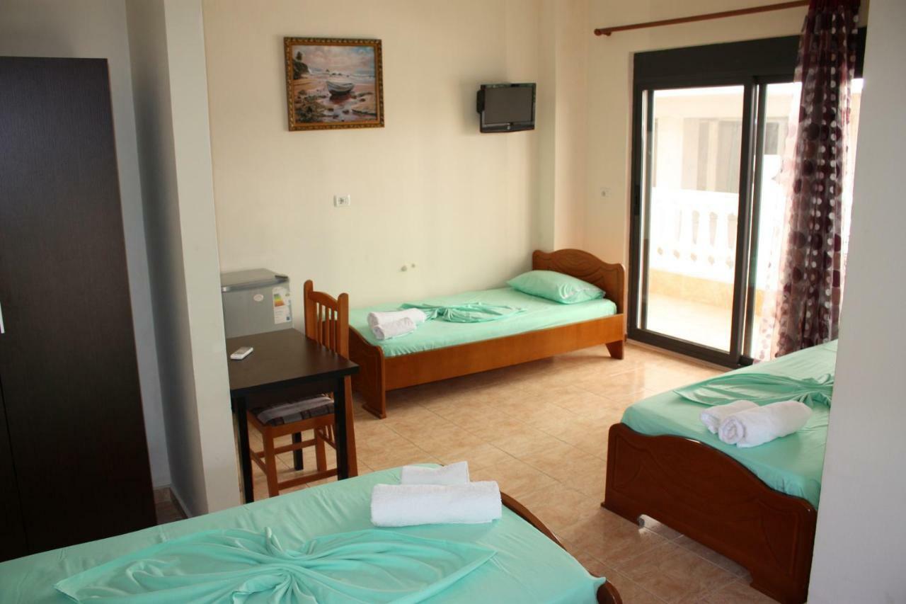Hotel Alexander Saranda Kültér fotó