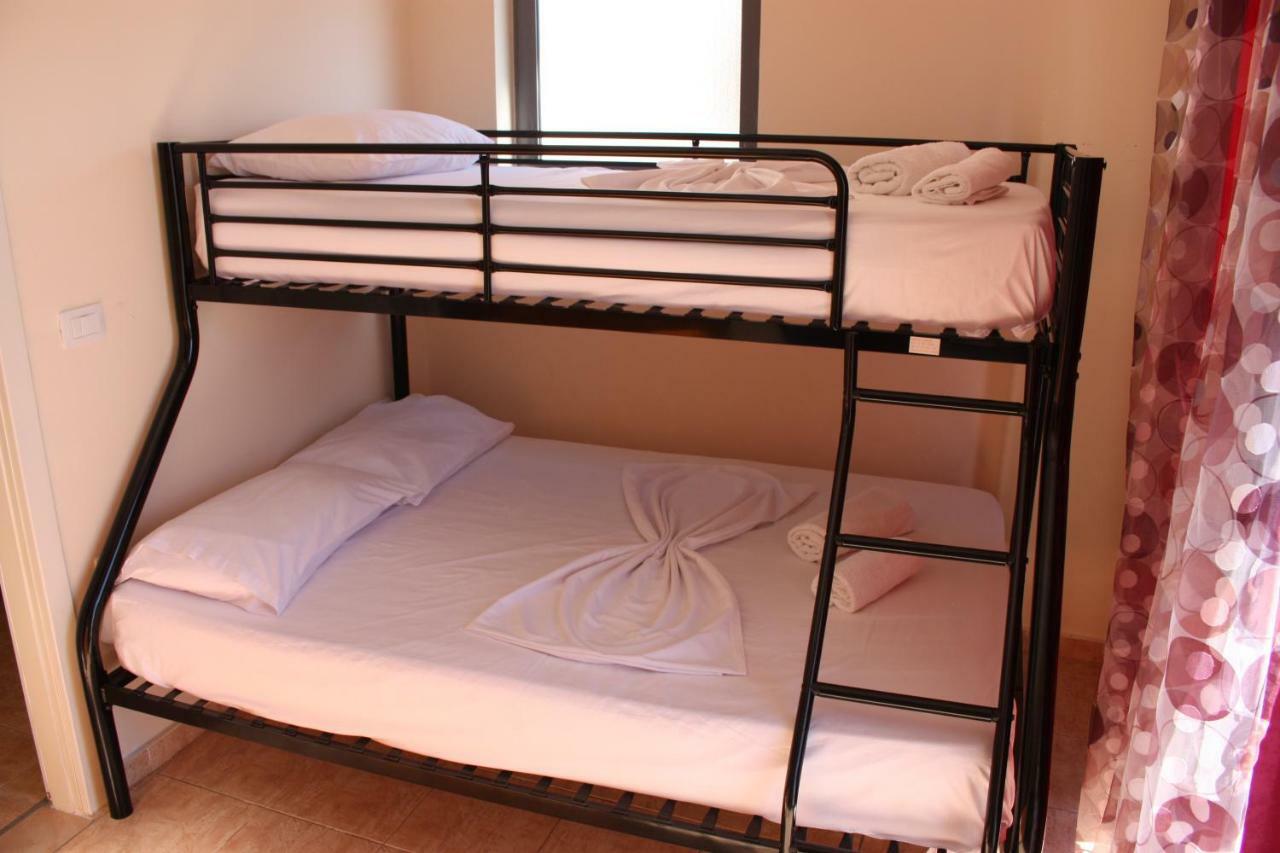 Hotel Alexander Saranda Kültér fotó
