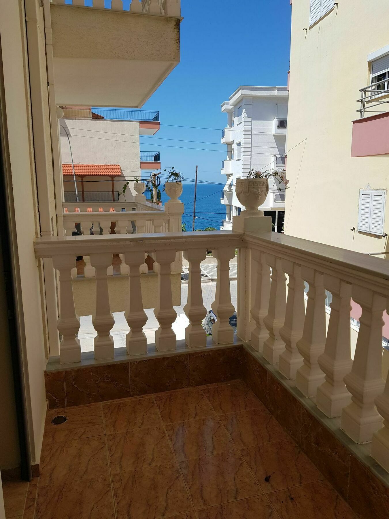 Hotel Alexander Saranda Kültér fotó